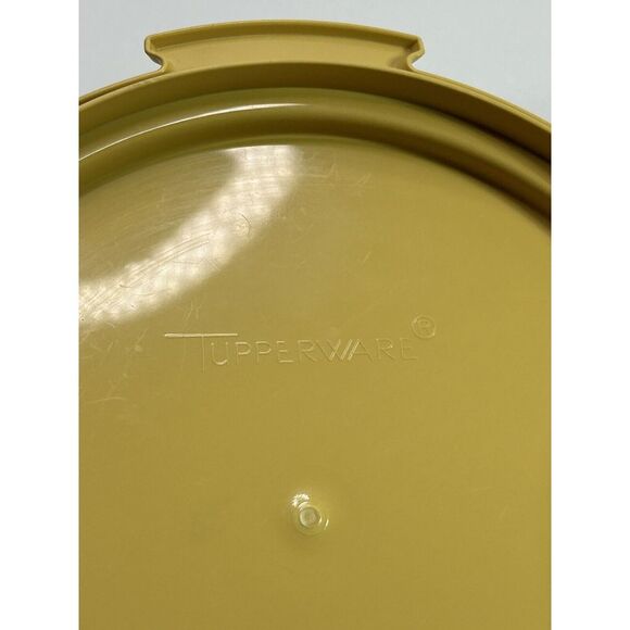 Vintage Tupperware Classic YELLOW round Cake Carrier 10" - Picture 5 of 16